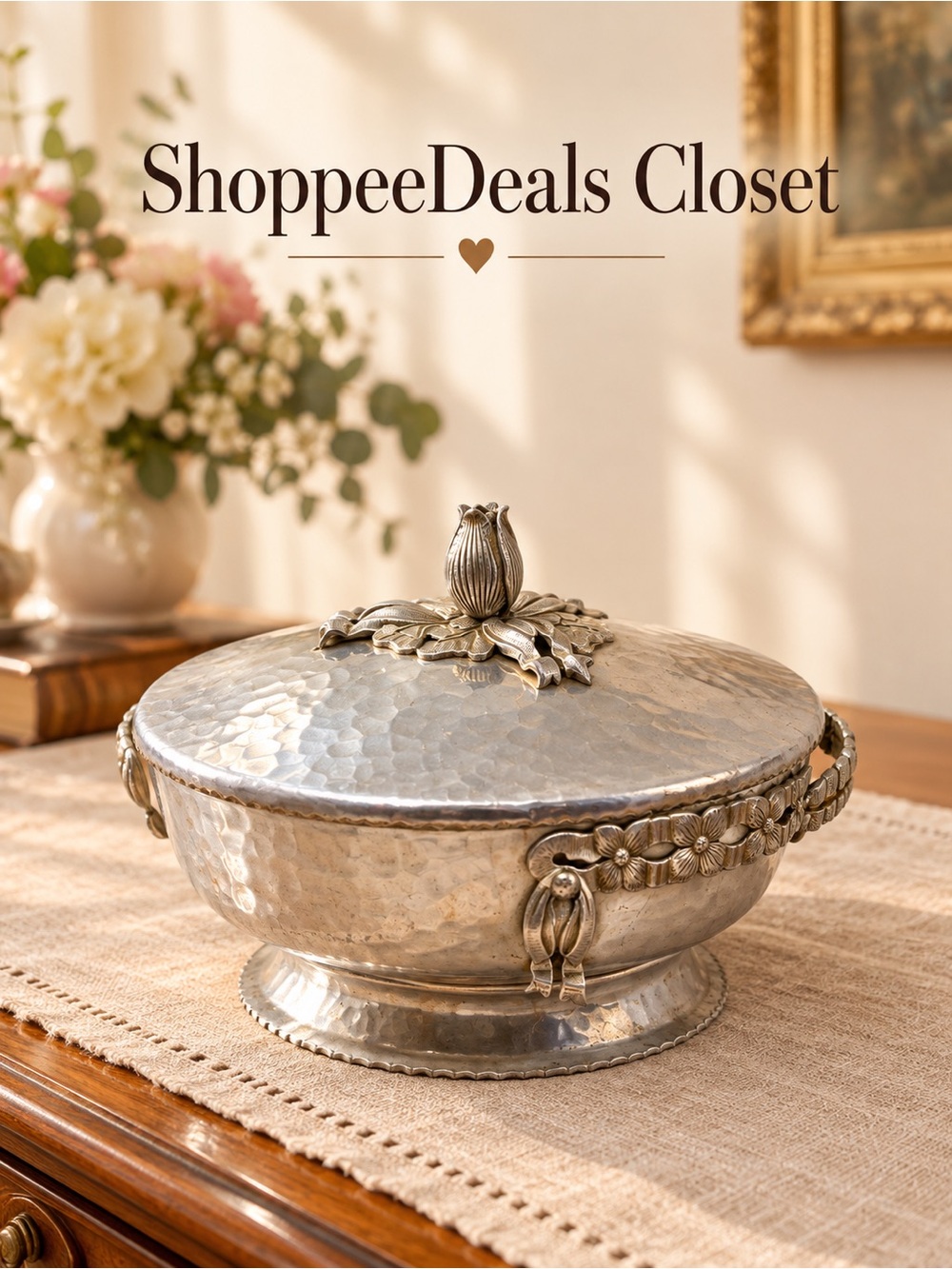 Vintage Rodney Kent 407 Hammered Aluminum Tulip Covered Candy Dish